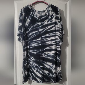 Lovesick Monochrome Tie-Dye Short Sleeve Tee